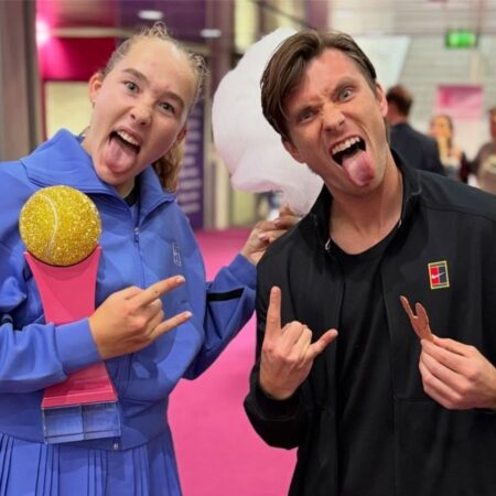 Ватутин помог Андреевой завоевать второй титул сезона