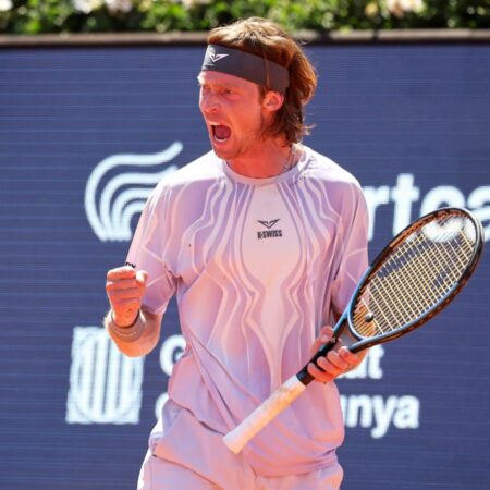 Рублёв штурмует финал Барселоны, Андреева вызывает на дуэль Рыбакину