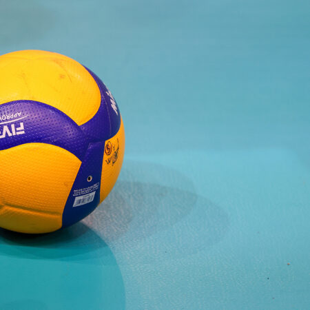 «Столица» и «Шахтер» забронировали финал чемпионата Беларуси