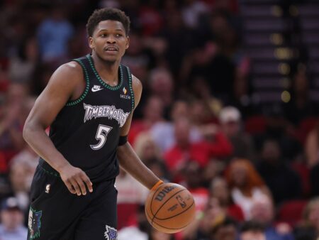 Эдвардс под вопросом: «Волки» теряют звезду перед игрой два