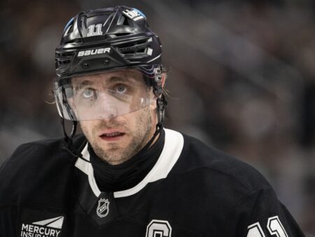 «Колорадо» уничтожил «Лос-Анджелес», похоронив легенду Копитара