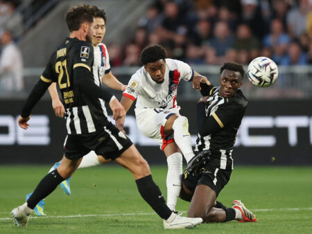 ПСЖ забил три и отодвинул конкурентов на шаг от чемпионства