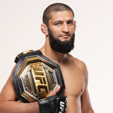 Митчелл обвинил UFC в нечестной взвешивании Чимаева перед Стриклендом