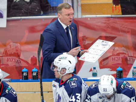 «Торпедо» готовится к сезону: три спарринга и кубок